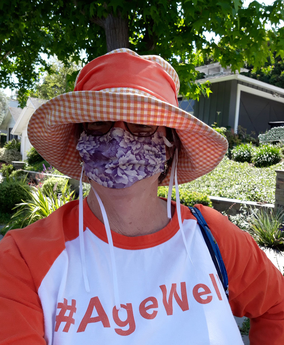 Annie in Mask