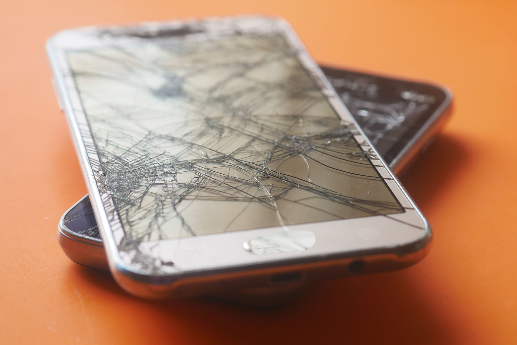 broken smartphones